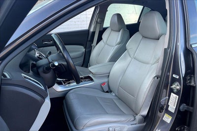 2017 Acura TLX V6 w/Technology Pkg