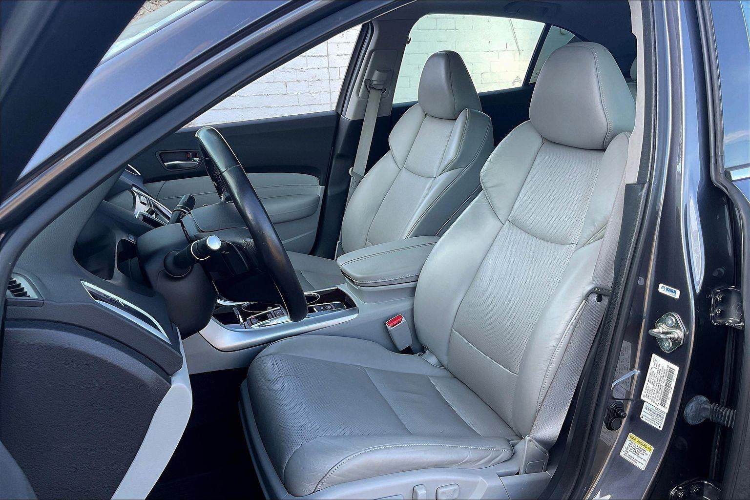 2017 Acura TLX V6 w/Technology Pkg