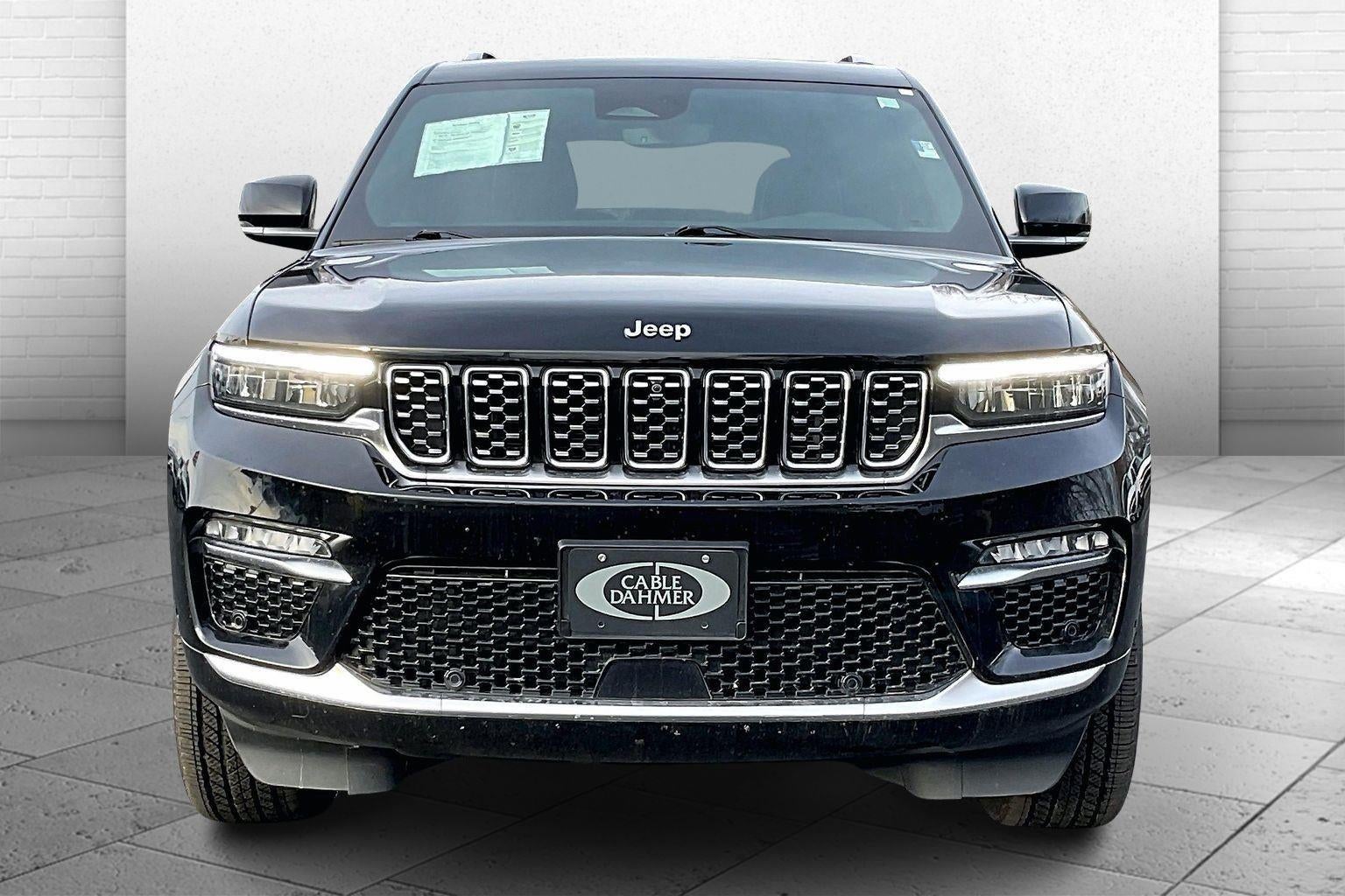 2023 Jeep Grand Cherokee Summit