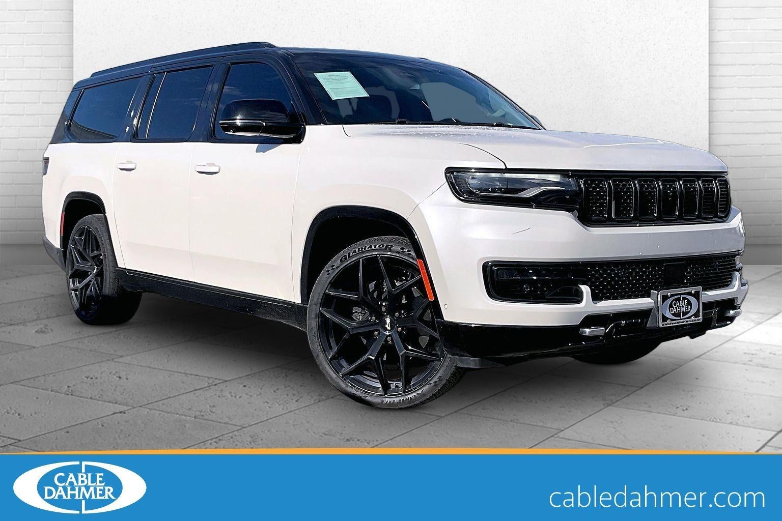 2023 Jeep Wagoneer L Series III 4WD's photo
