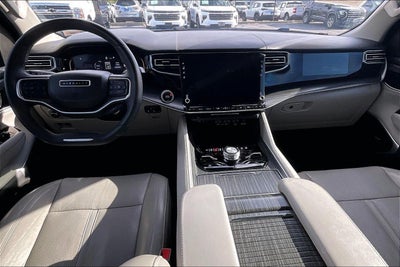 2023 Jeep Wagoneer L Series III