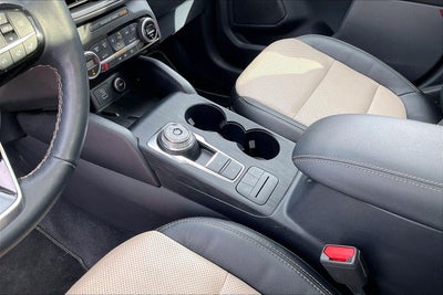 2021 Ford Escape Titanium Hybrid