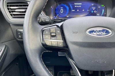 2021 Ford Escape Titanium Hybrid