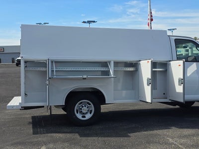 2025 Chevrolet Express Cutaway 3500 1WT