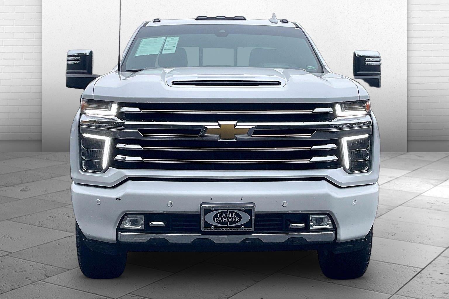 Used 2022 Chevrolet Silverado 2500HD High Country with VIN 1GC4YREY3NF352684 for sale in Kansas City