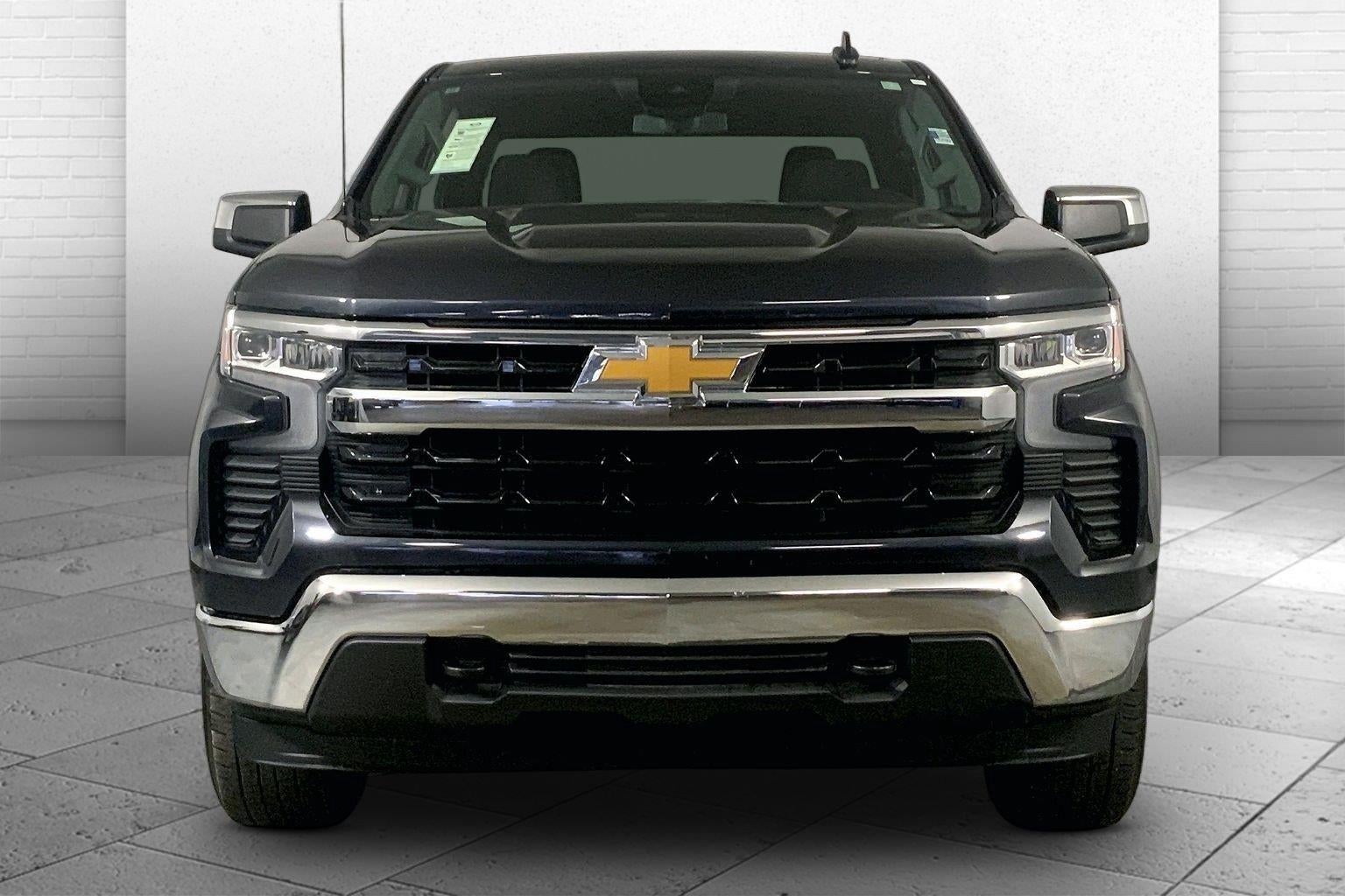 Used 2024 Chevrolet Silverado 1500 LT with VIN 1GCPDKEK6RZ125957 for sale in Kansas City