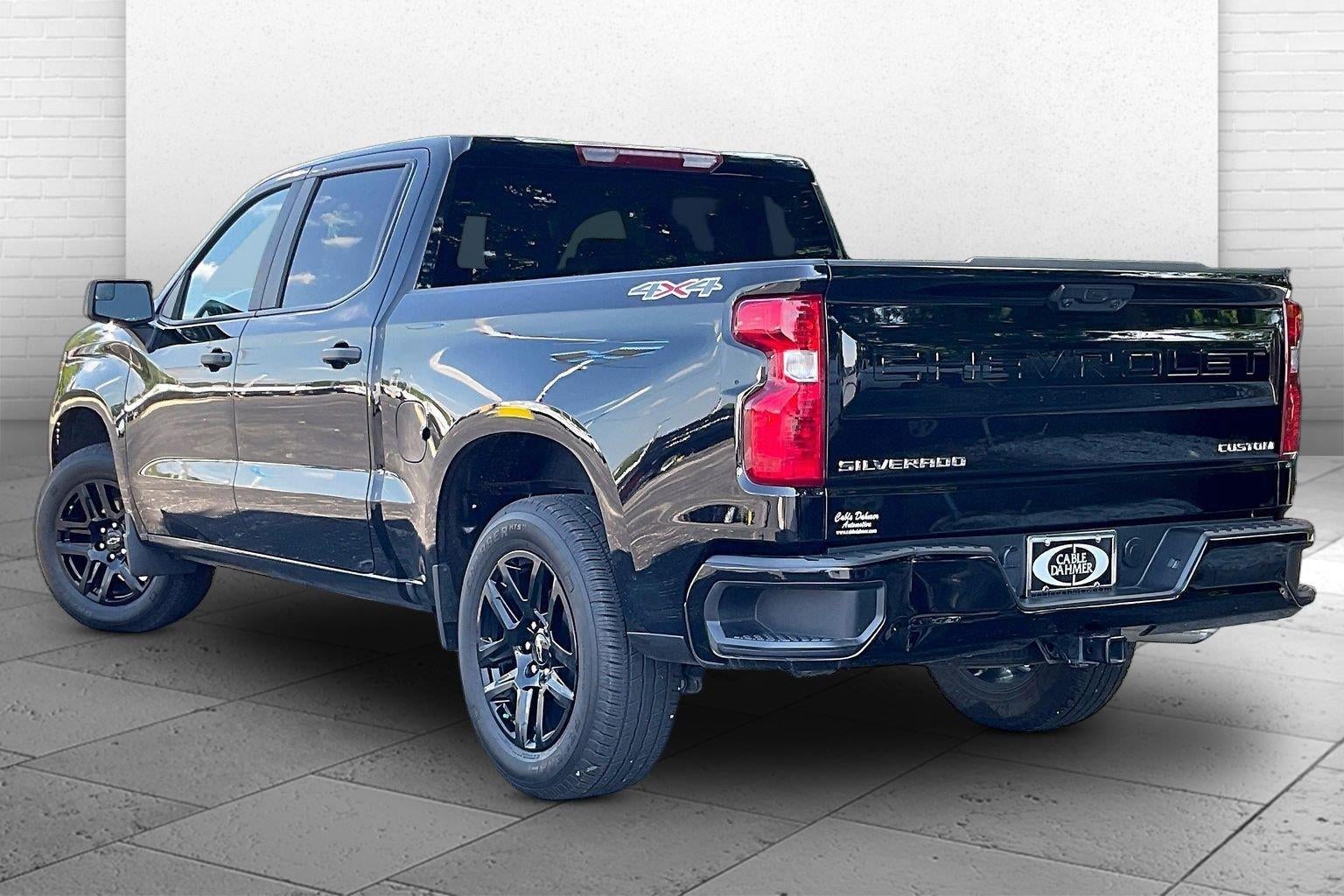 2025 Chevrolet Silverado 1500 Custom