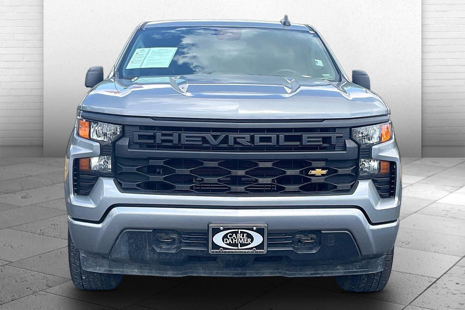 2025 Chevrolet Silverado 1500 Custom