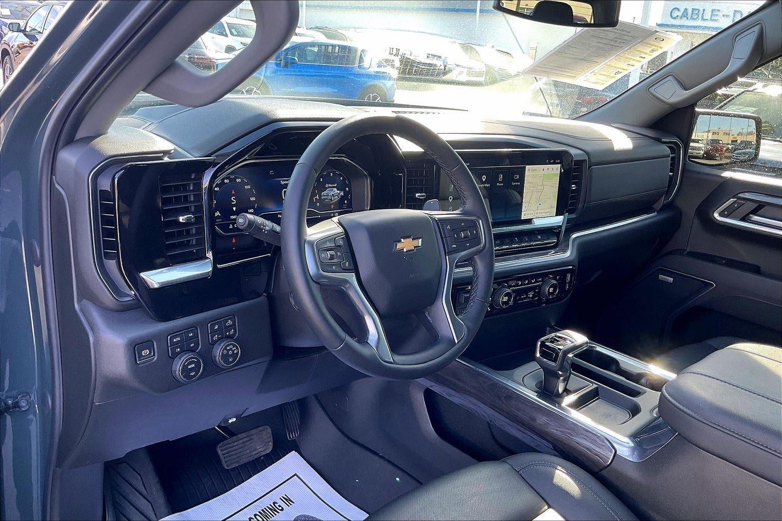 2025 Chevrolet Silverado 1500 LTZ