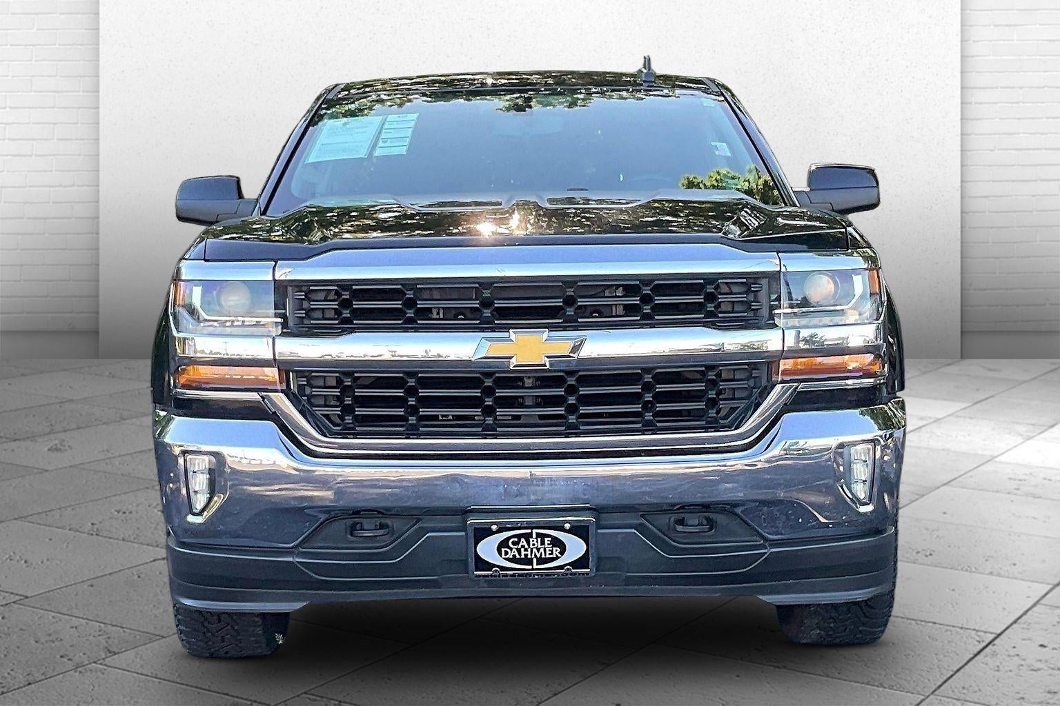 Used 2017 Chevrolet Silverado 1500 LT with VIN 1GCVKREC8HZ286940 for sale in Kansas City
