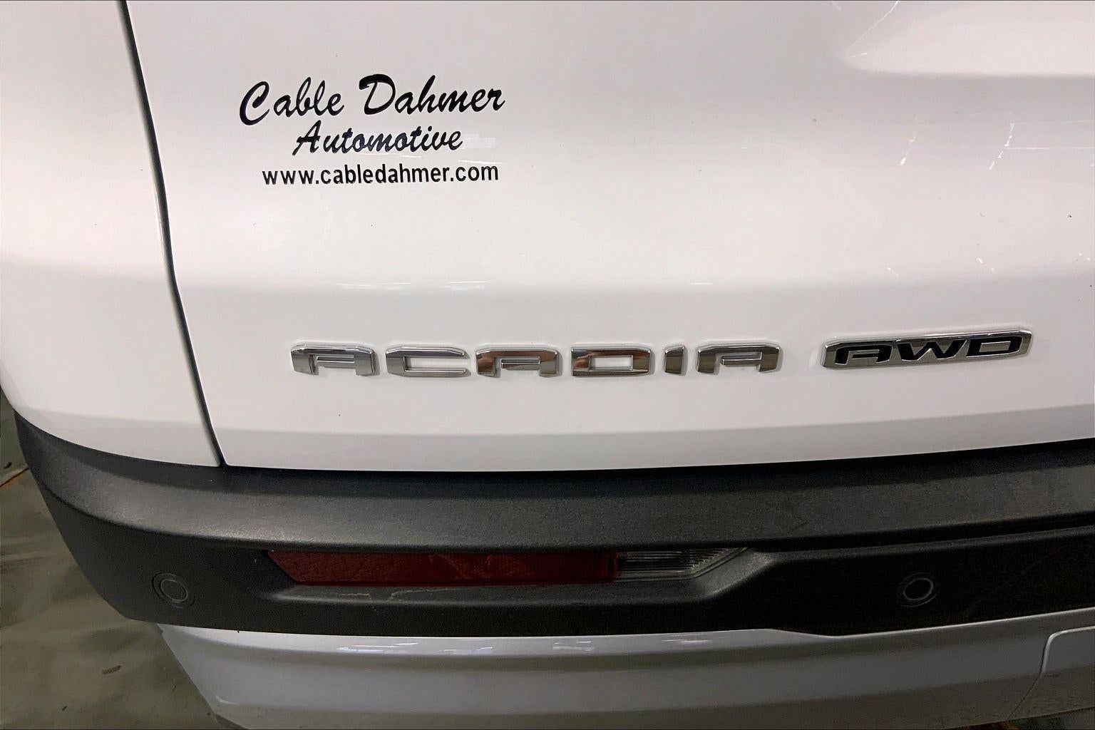 2024 GMC Acadia Elevation
