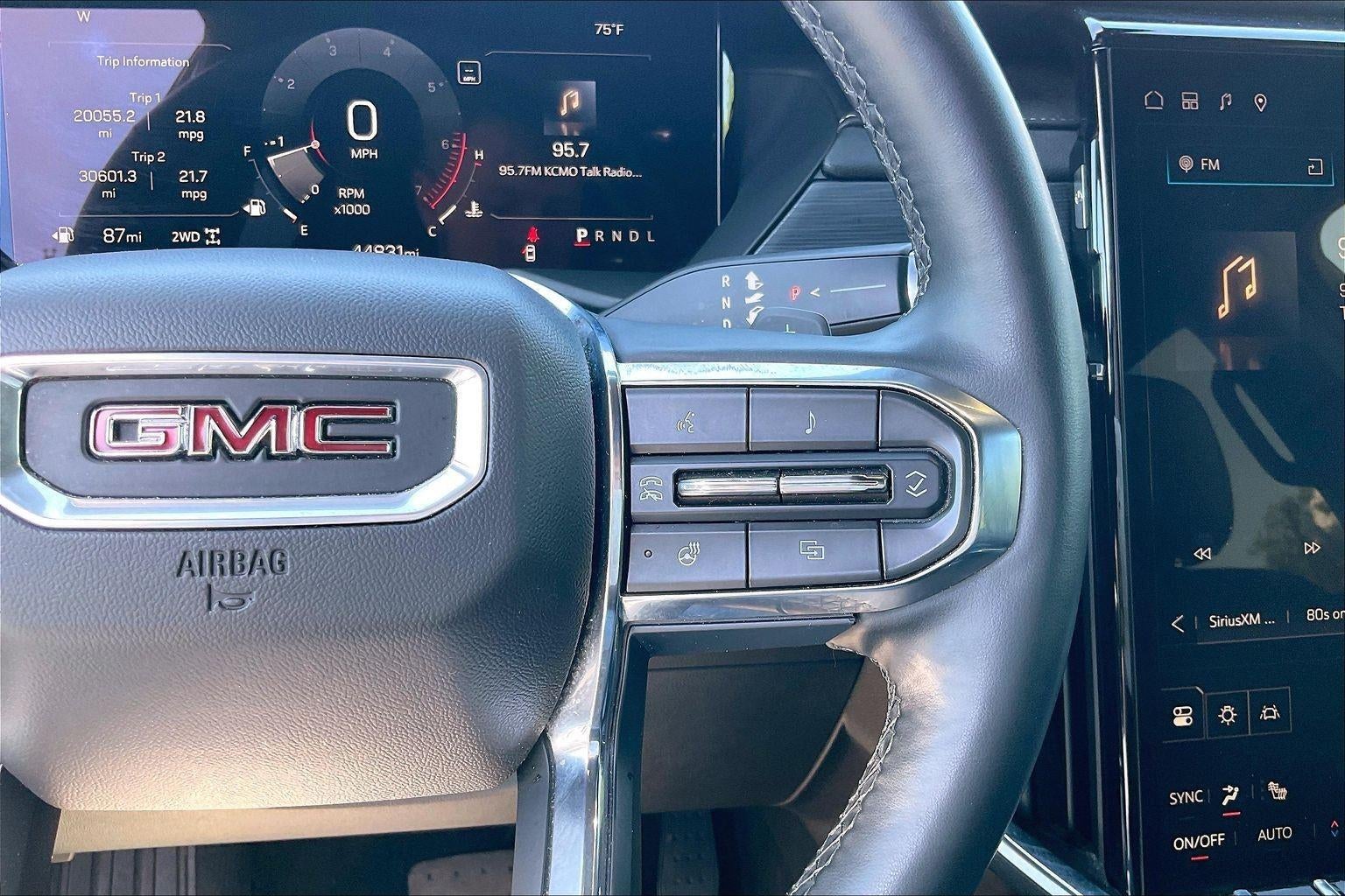 2024 GMC Acadia Elevation
