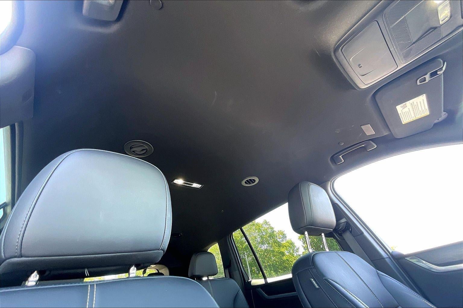 2024 GMC Acadia Elevation