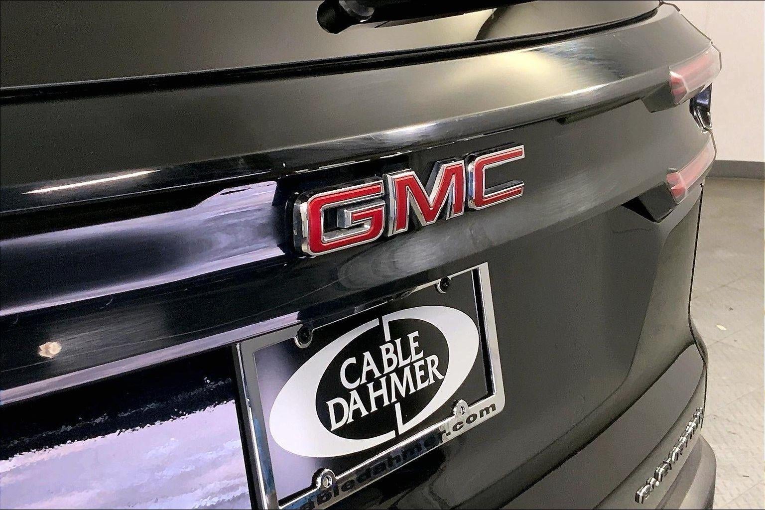 2024 GMC Acadia Elevation