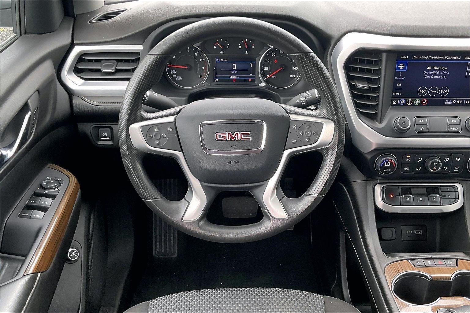 2023 GMC Acadia SLE
