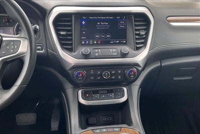 2023 GMC Acadia SLE