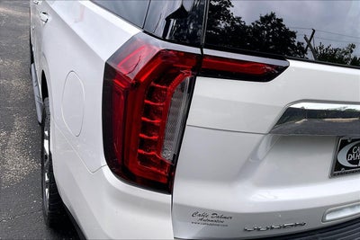 2022 GMC Yukon SLT