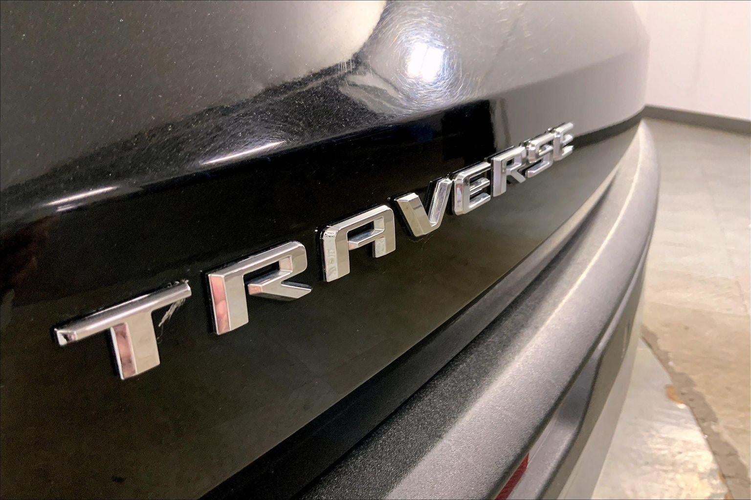 2024 Chevrolet Traverse LT