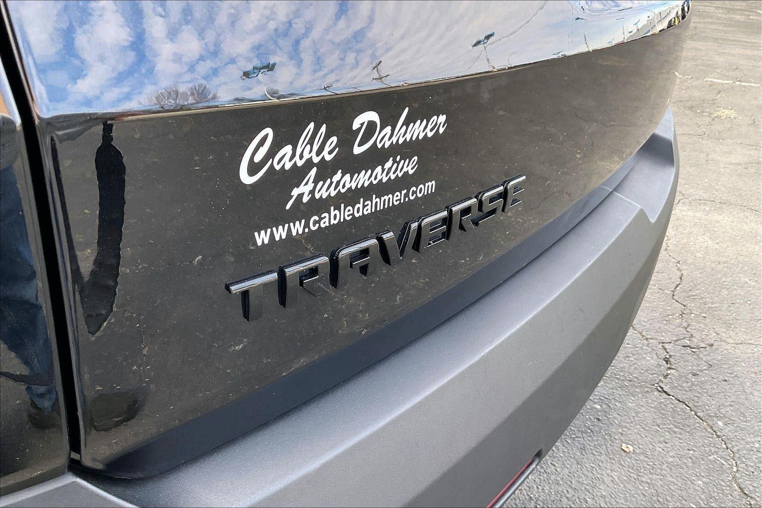 2023 Chevrolet Traverse LT Cloth