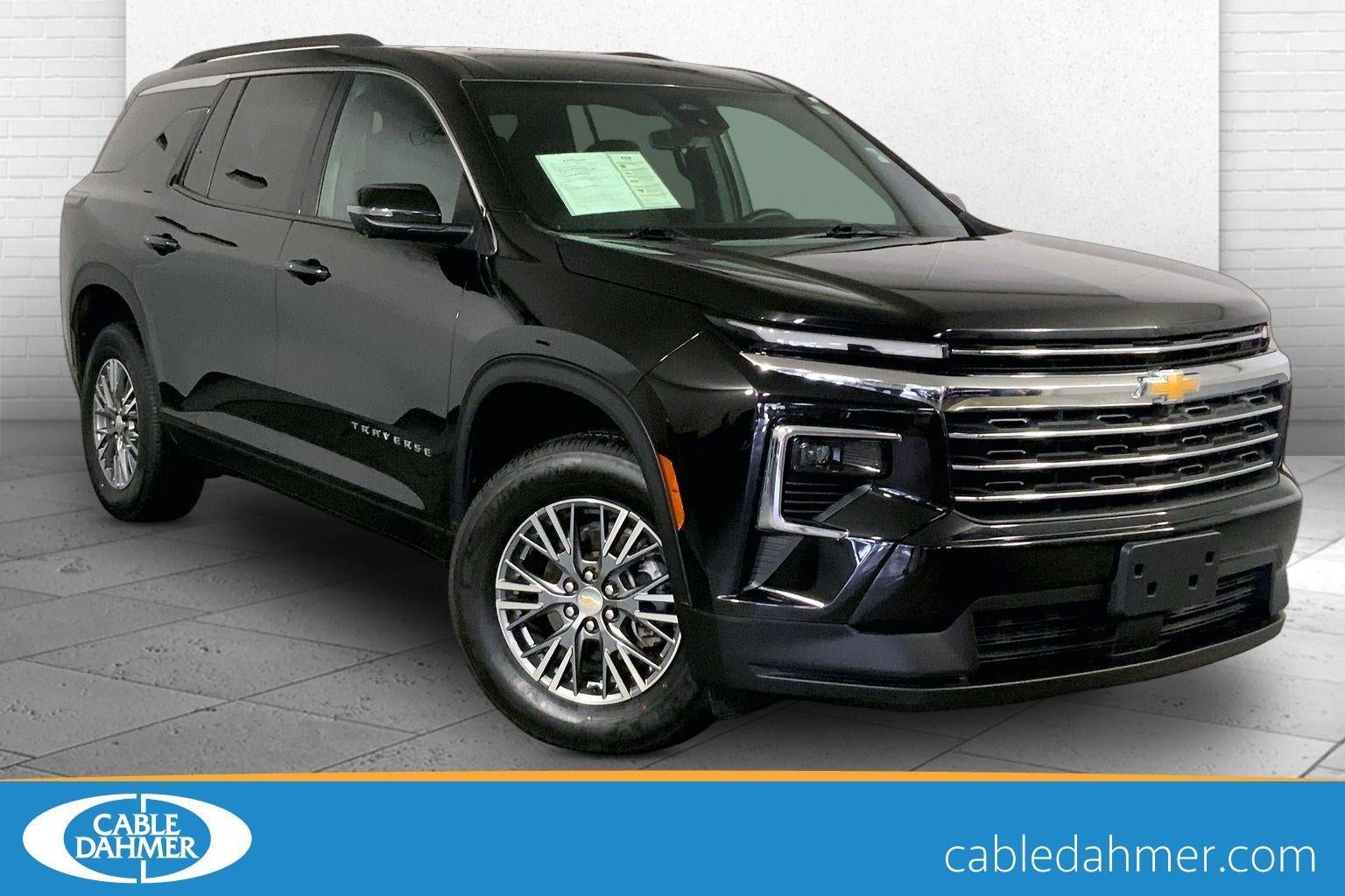 2024 Chevrolet Traverse AWD LT's photo