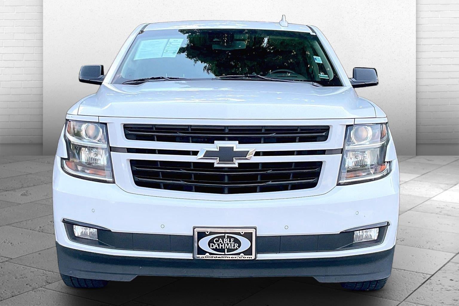 Used 2018 Chevrolet Suburban Premier with VIN 1GNSKJKC0JR308869 for sale in Kansas City