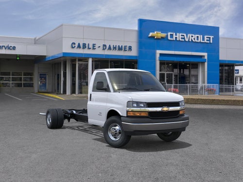 2026 Chevrolet Express Cutaway 3500 1WT