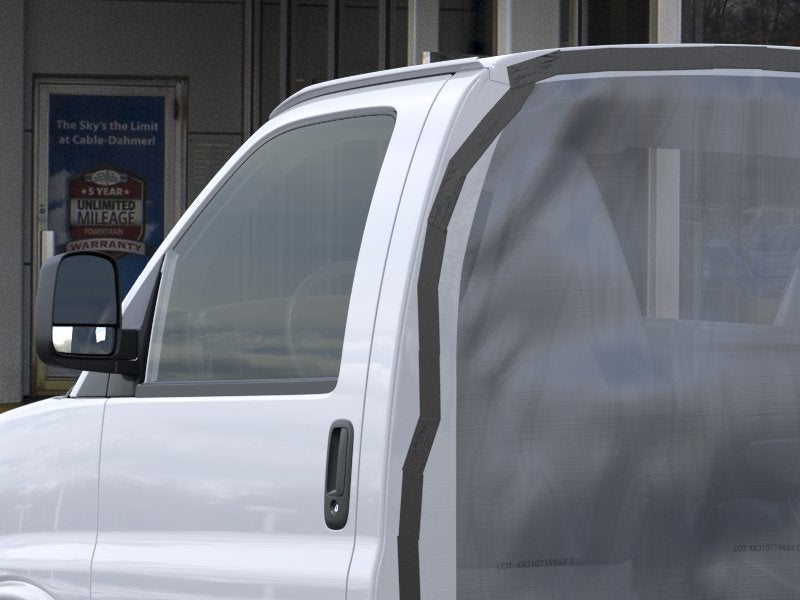 2026 Chevrolet Express Cutaway 3500 1WT