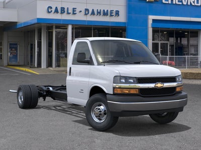 2026 Chevrolet Express Cutaway 3500 1WT