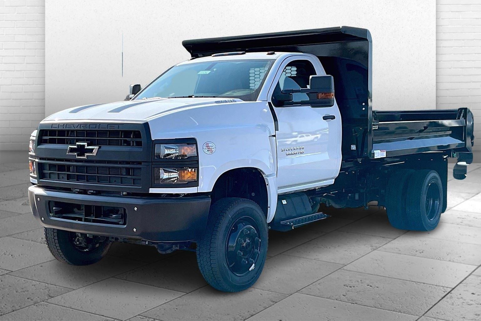 2024 Chevrolet Silverado 5500 HD Work Truck
