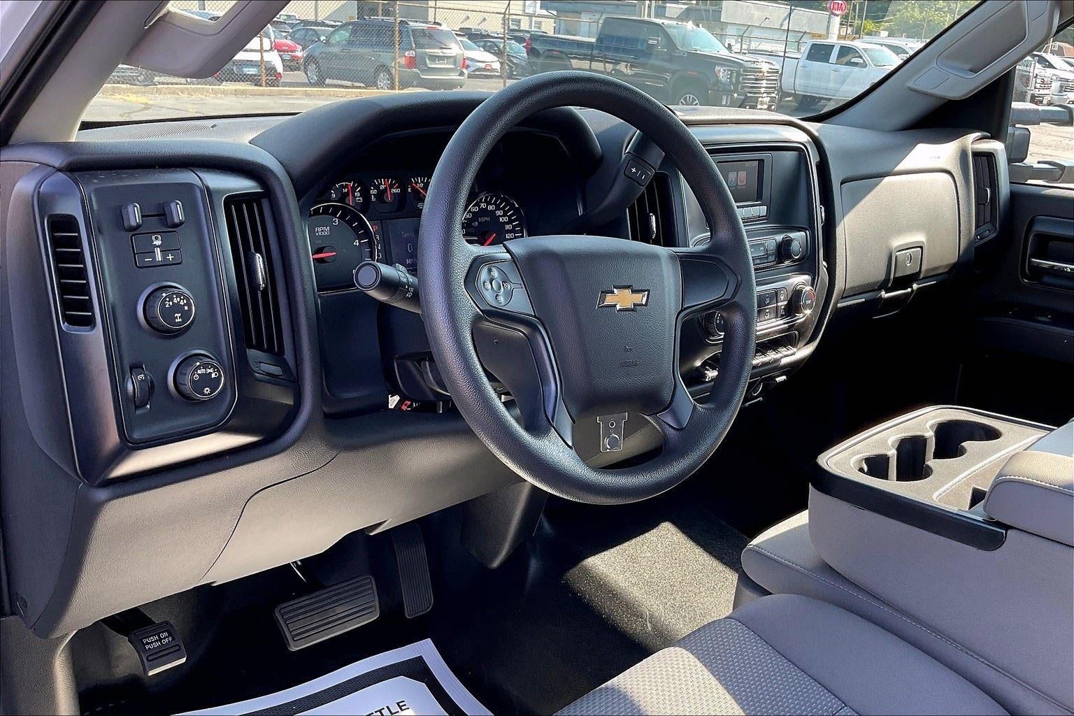 2024 Chevrolet Silverado 5500 HD Work Truck