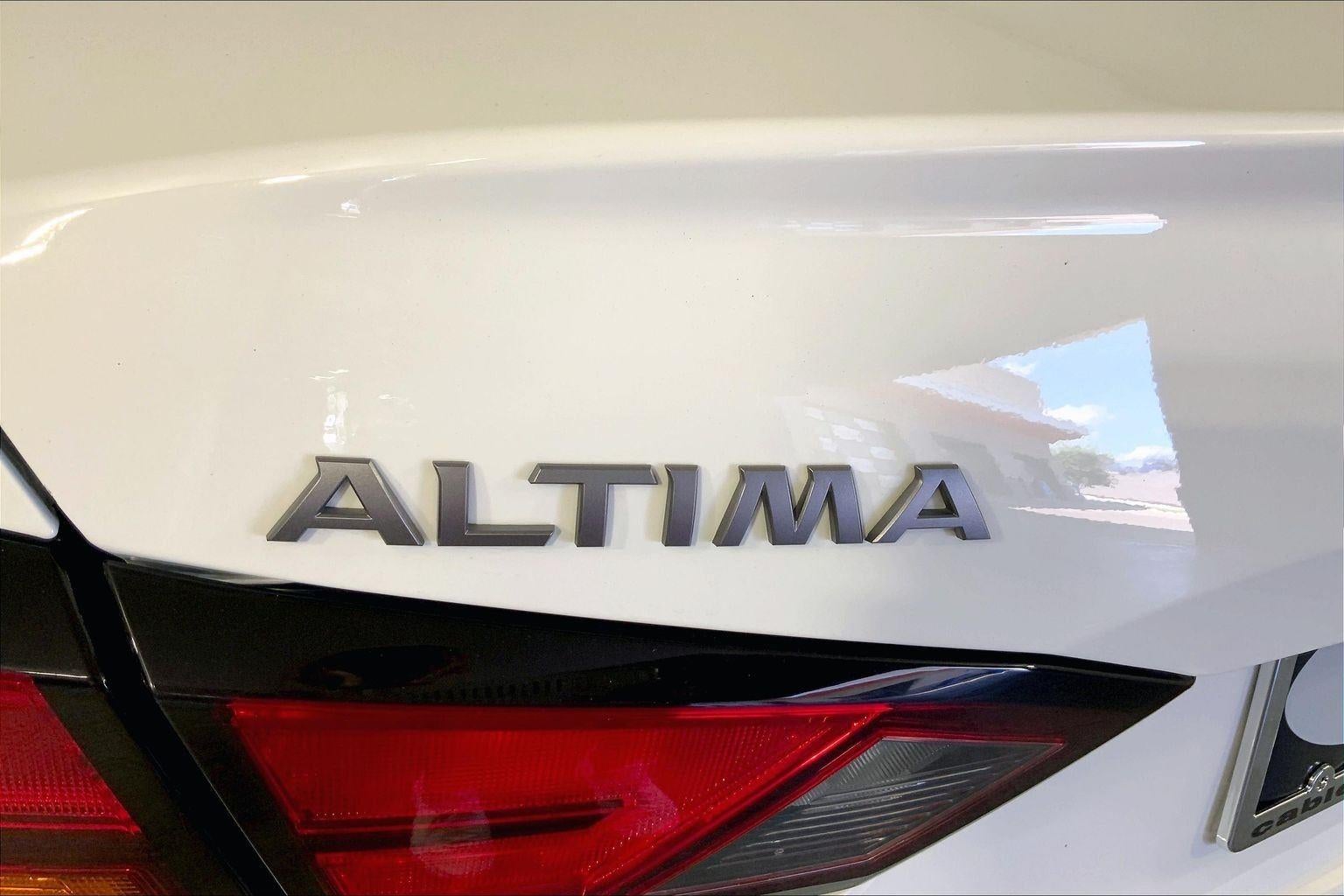 2025 Nissan Altima SV