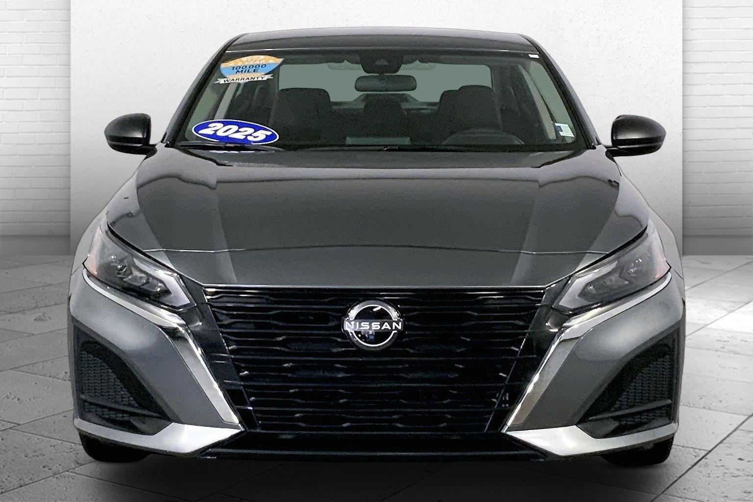 Used 2025 Nissan Altima SV with VIN 1N4BL4DV3SN349159 for sale in Kansas City