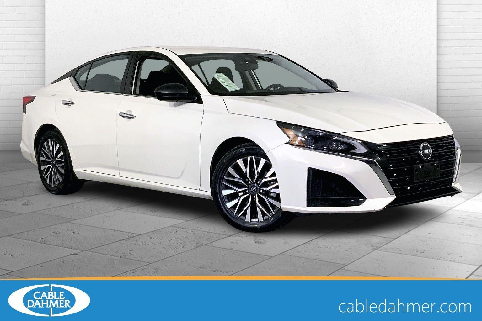 2024 Nissan Altima SV