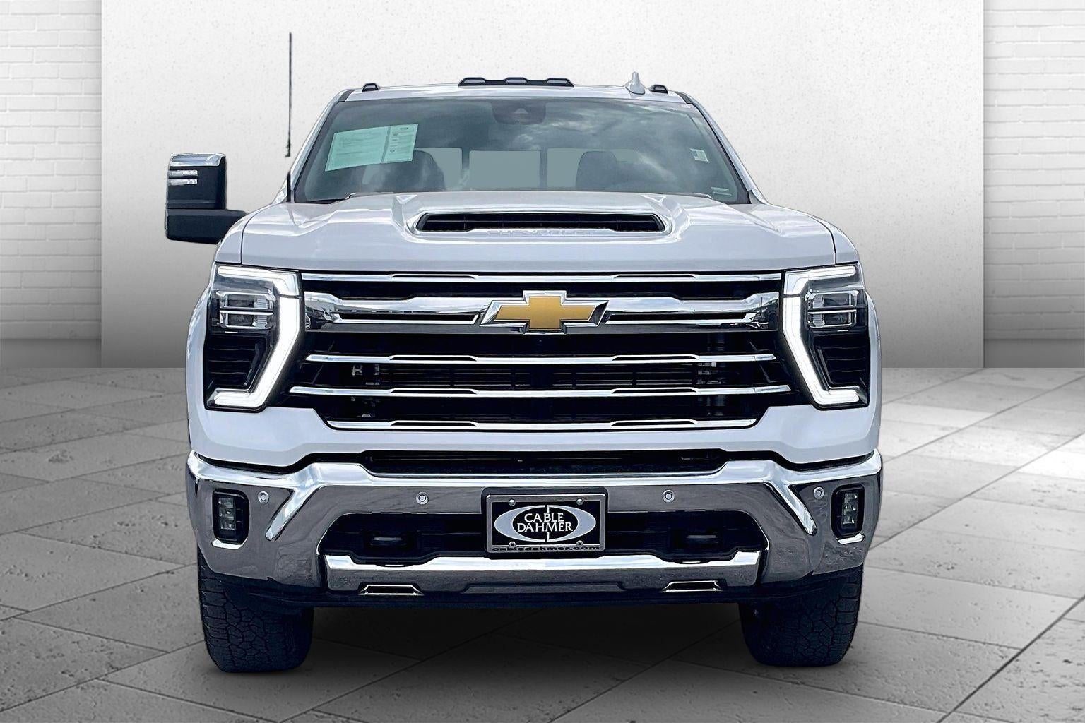 Used 2025 Chevrolet Silverado 2500HD LTZ with VIN 2GC4KPEY1S1173665 for sale in Kansas City