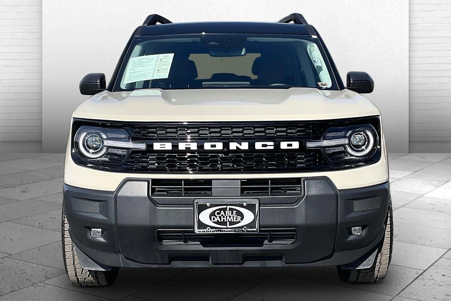 Used 2025 Ford Bronco Sport Outer Banks with VIN 3FMCR9CN5SRE54404 for sale in Kansas City