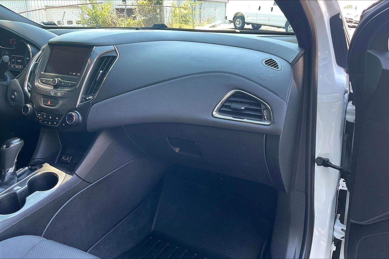 2019 Chevrolet Cruze LT