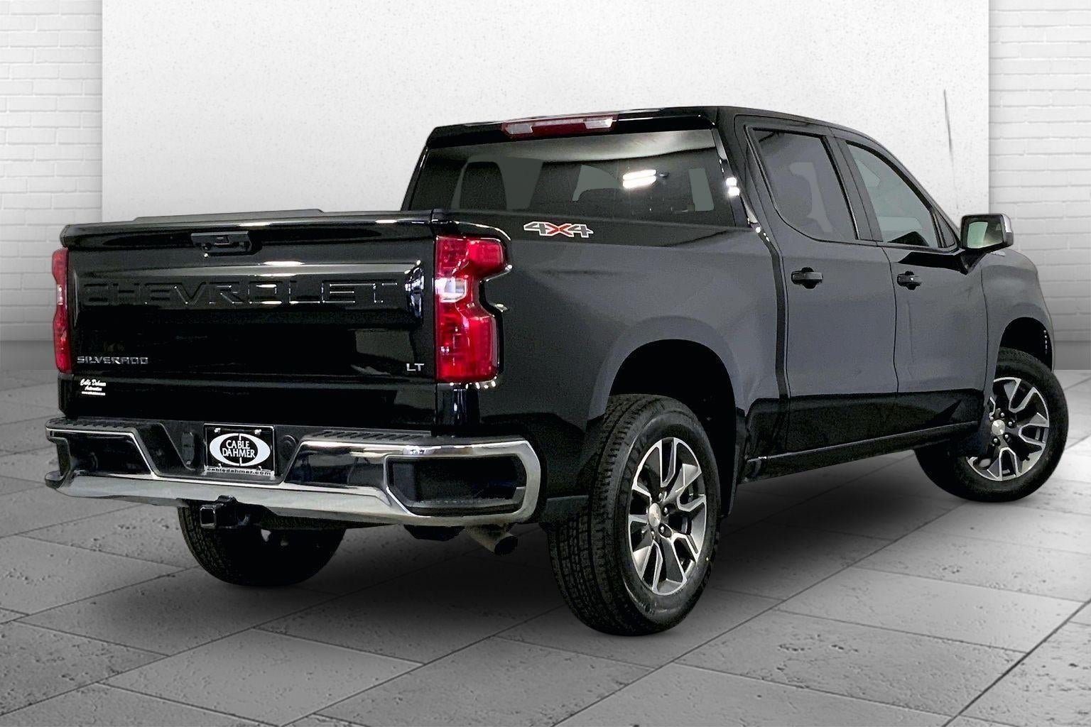 2022 Chevrolet Silverado 1500 LT (2FL)