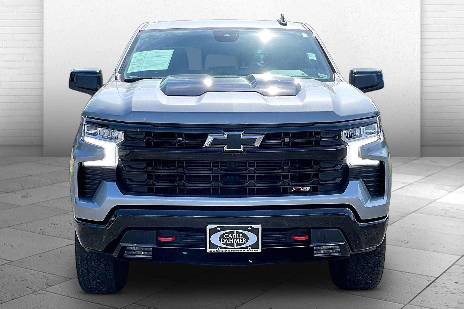 Used 2025 Chevrolet Silverado 1500 LT Trail Boss with VIN 3GCUKFED6SG318312 for sale in Kansas City