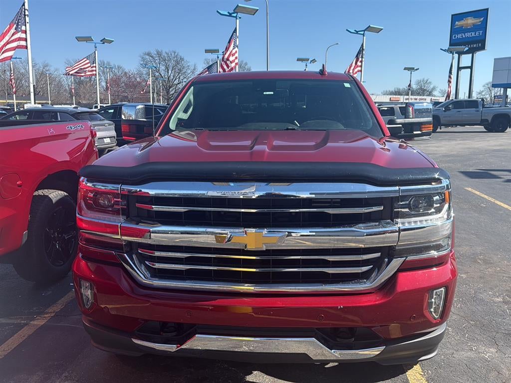 Used 2018 Chevrolet Silverado 1500 High Country with VIN 3GCUKTEJ4JG323169 for sale in Kansas City