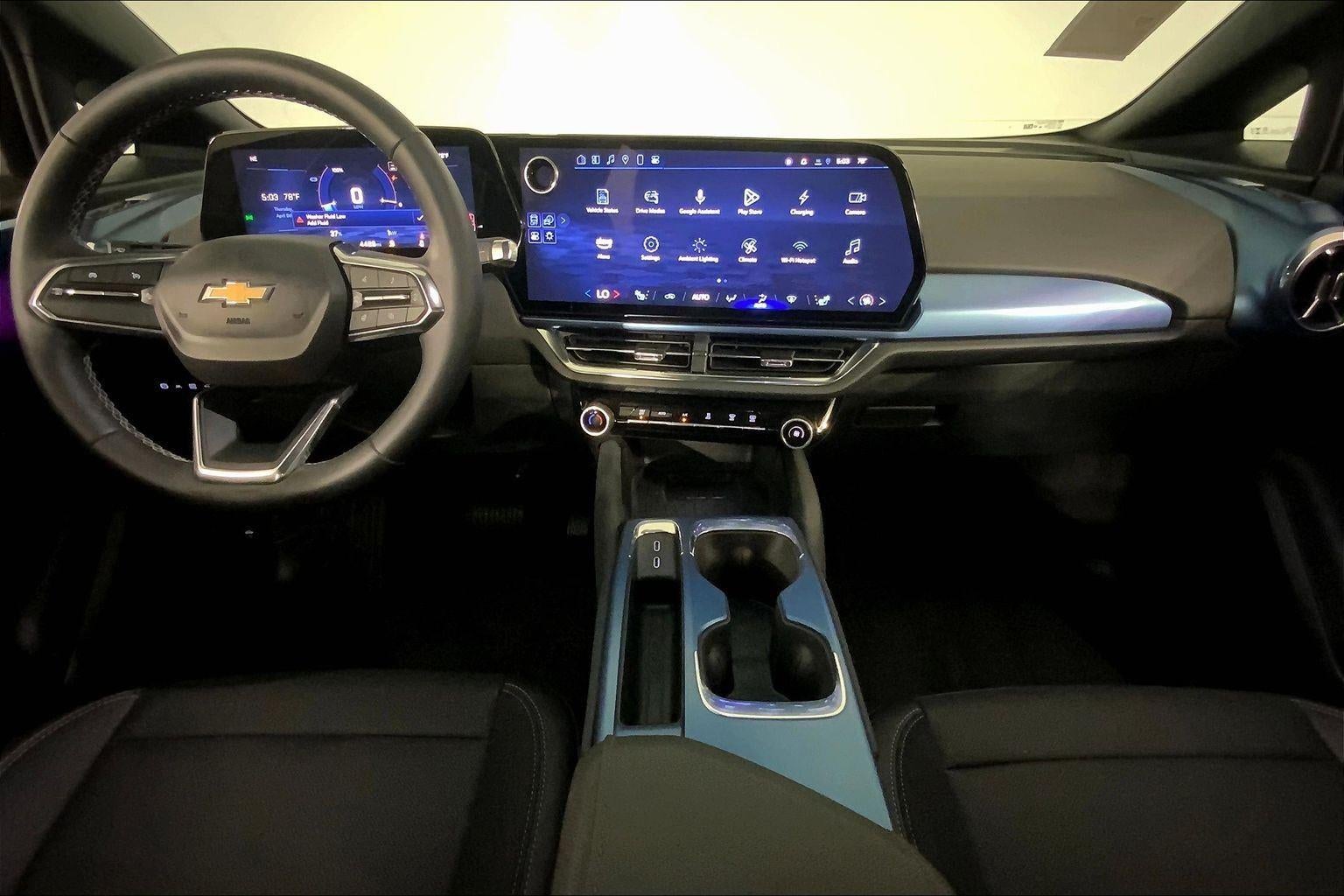 2025 Chevrolet Equinox EV LT