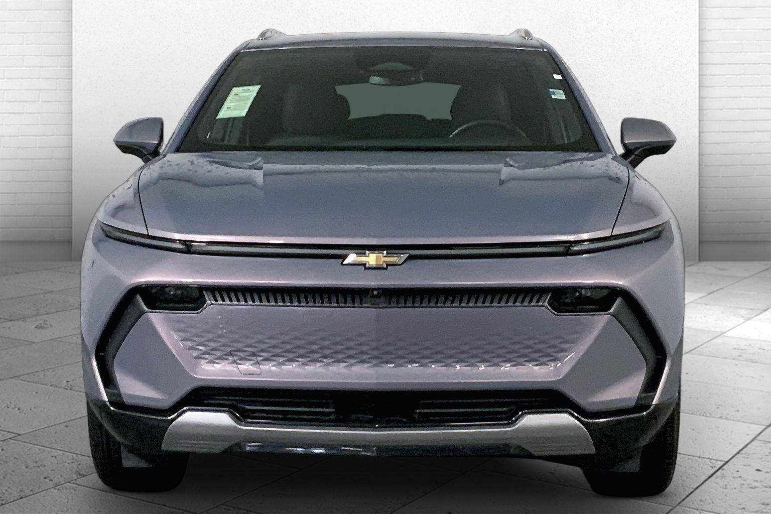 Used 2025 Chevrolet Equinox EV LT with VIN 3GN7DLRR8SS100176 for sale in Independence, MO