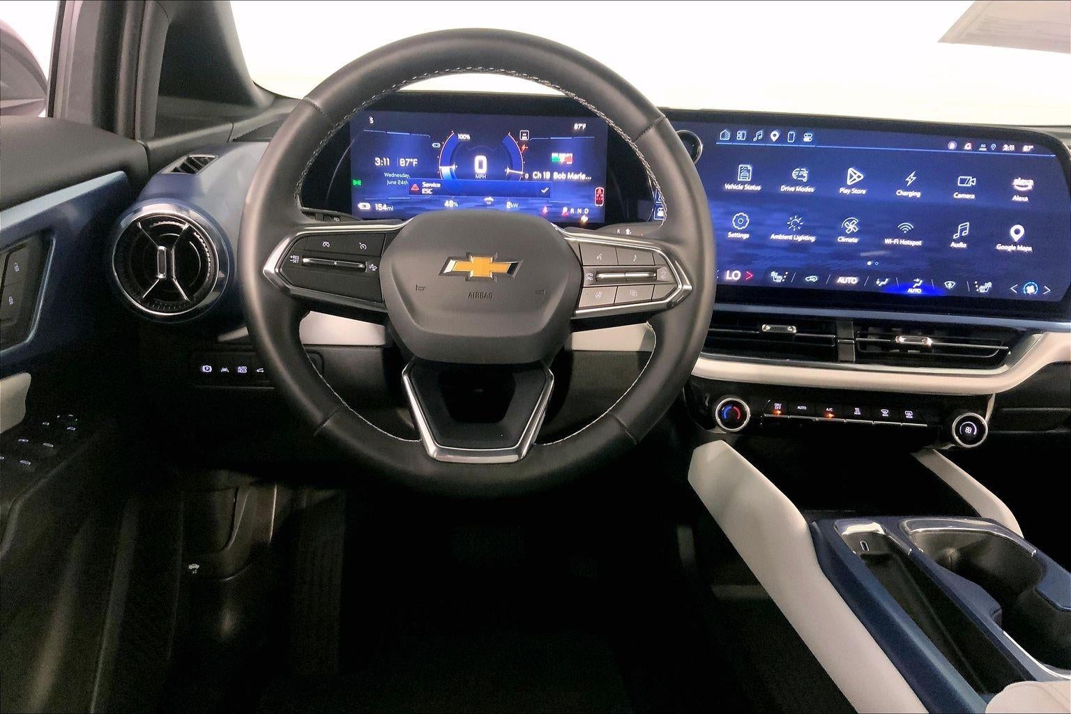 2025 Chevrolet Equinox EV LT