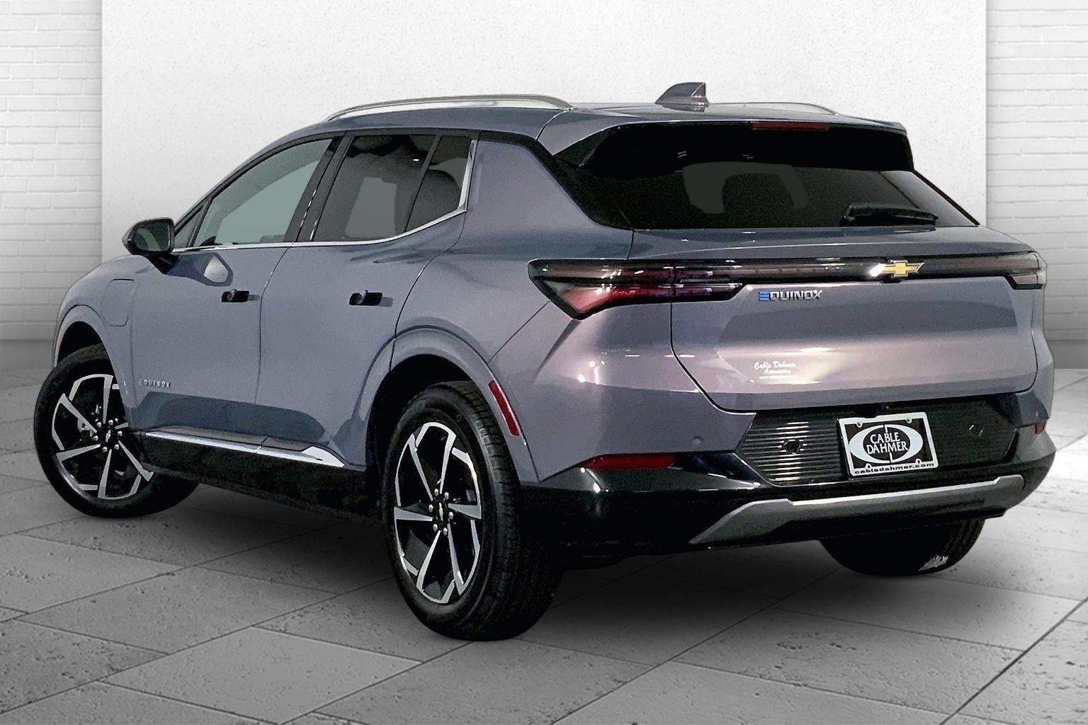 2025 Chevrolet Equinox EV LT