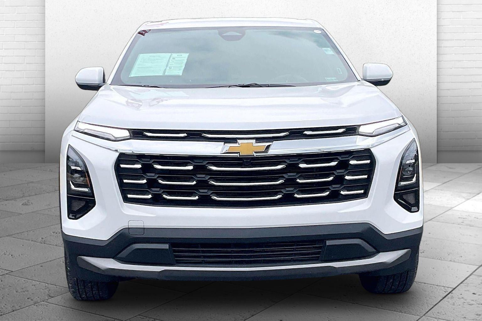 Used 2026 Chevrolet Equinox LT with VIN 3GNAXHEG4TL302412 for sale in Kansas City
