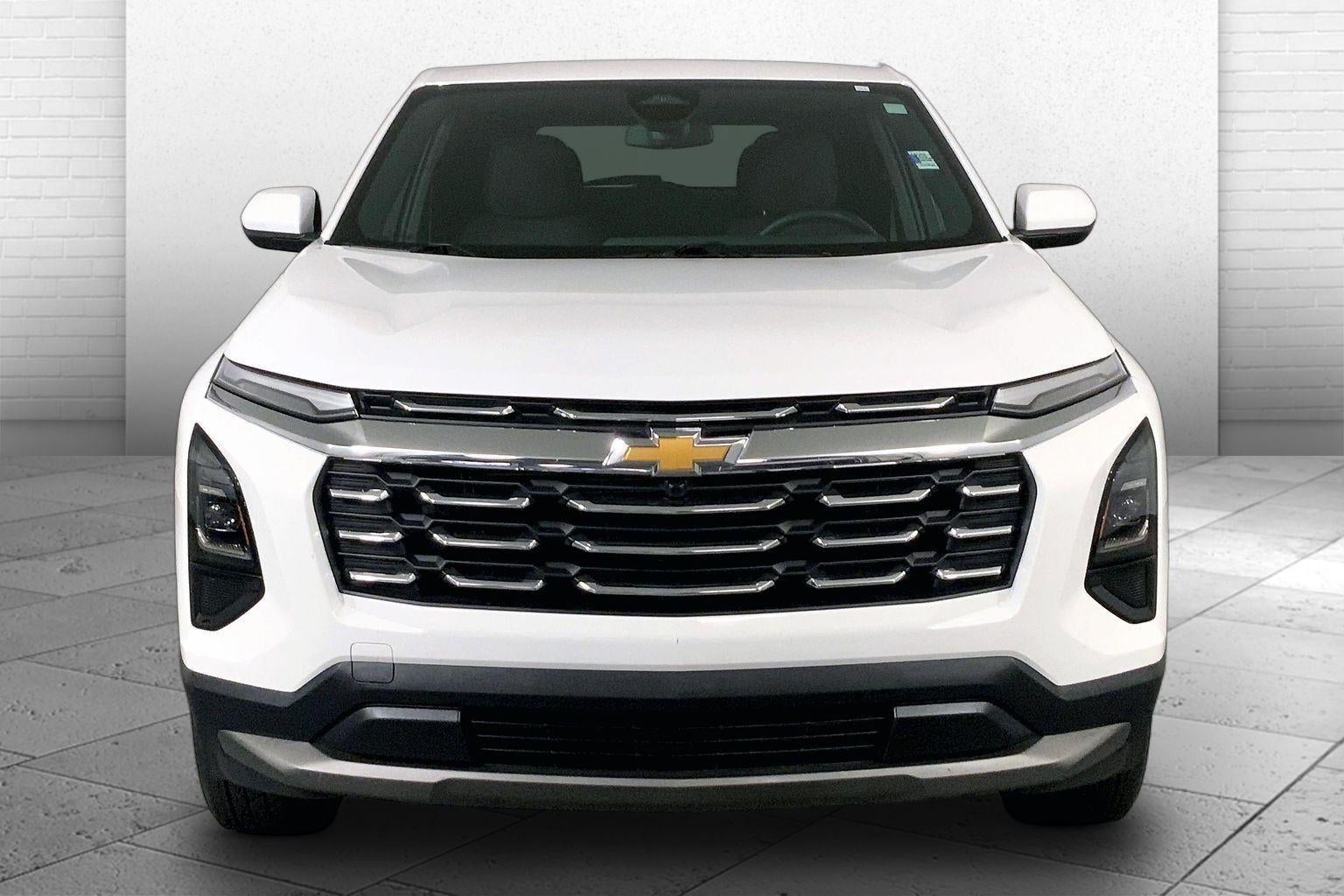 Used 2026 Chevrolet Equinox LT with VIN 3GNAXHEGXTL290864 for sale in Kansas City