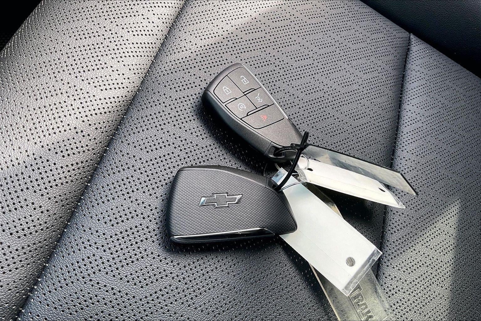 2027 Chevrolet Equinox LT - Photo 30