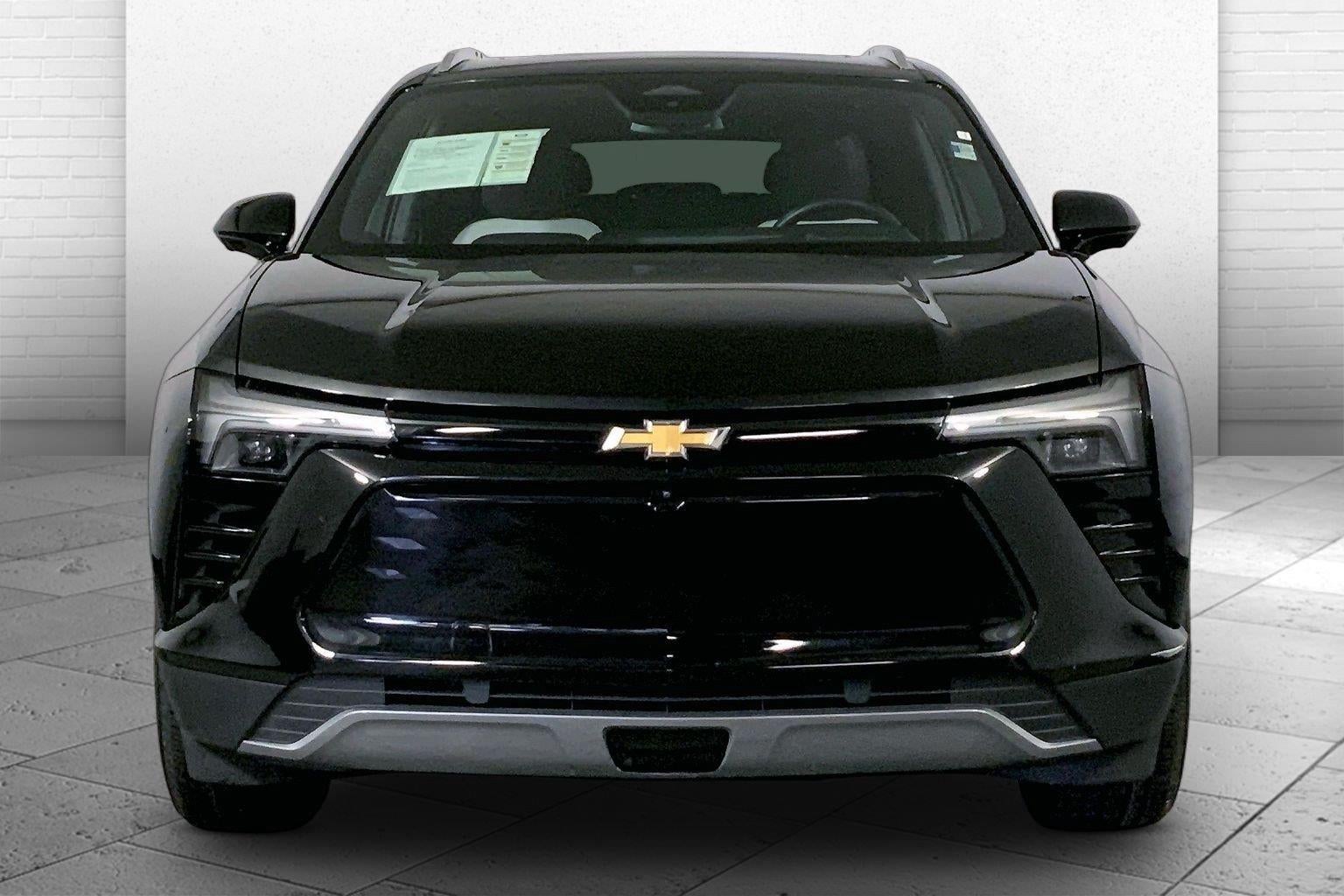 Used 2024 Chevrolet Blazer EV LT with VIN 3GNKDBRJ2RS192118 for sale in Kansas City