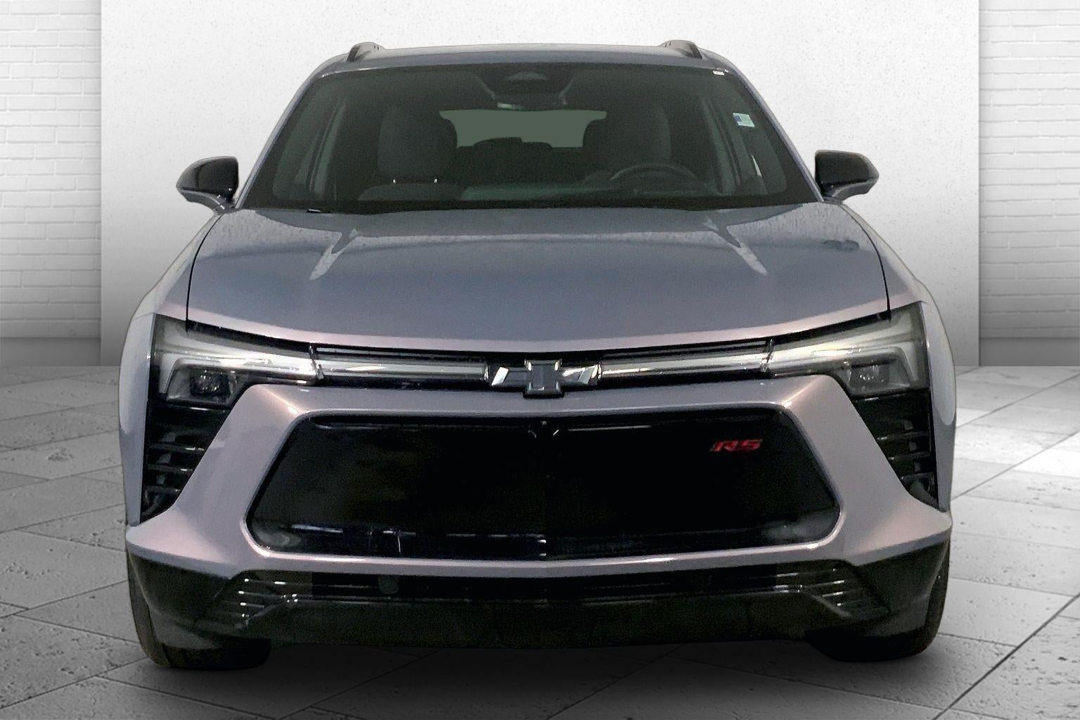 Used 2025 Chevrolet Blazer EV RS with VIN 3GNKDJRJ4SS106629 for sale in Kansas City