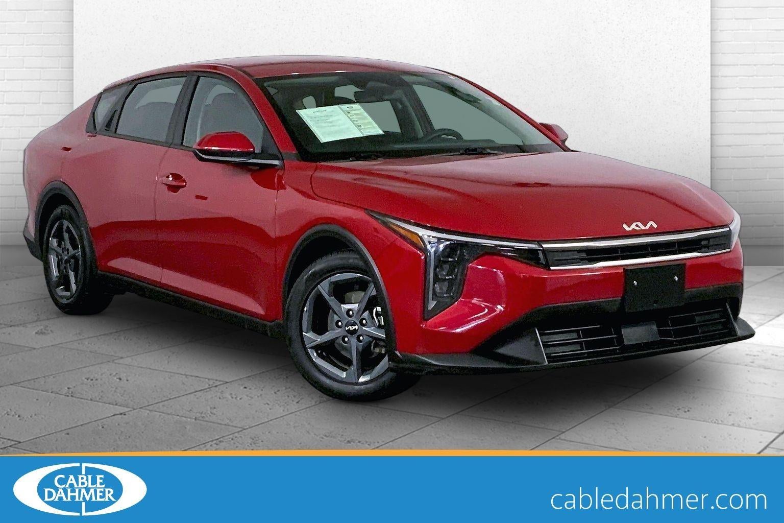 2025 Kia K4 LXS AT's photo