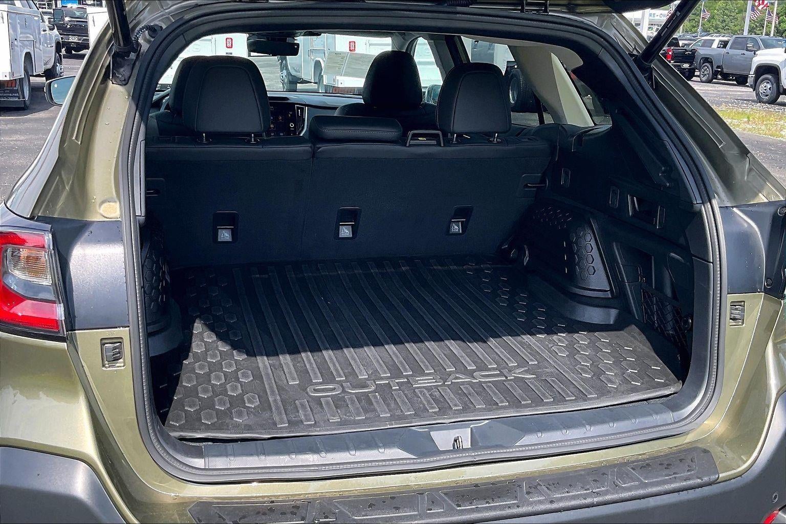 2025 Subaru Outback Touring